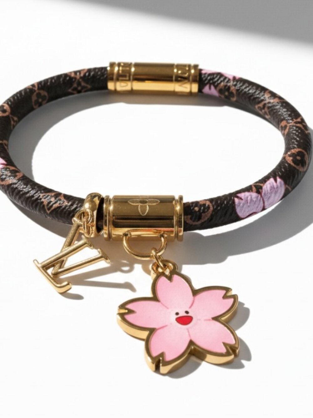 Louis Vuitton x Takashi Murakami Cherry Blossom Bracelet (LVXX016) - Picture 2 of 5